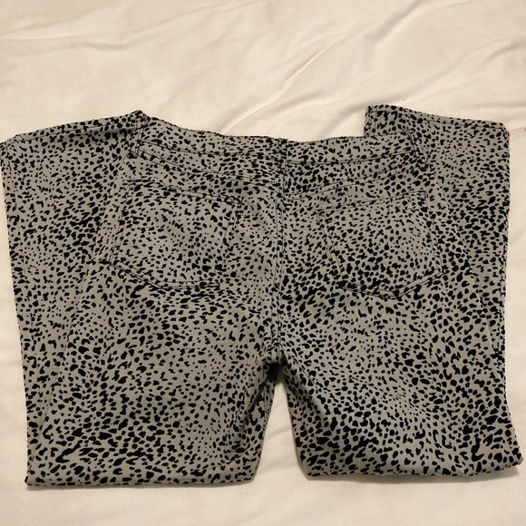 Rag & Bone Hana Jeans Cheetah Print - Gray - Like New - Picture 5 of 7